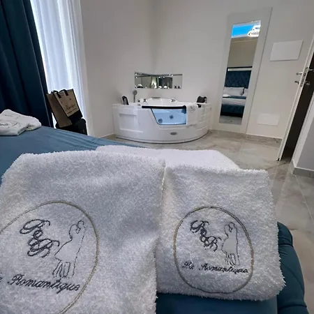 La Romantique And Tropea