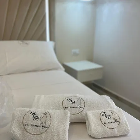 La Romantique And Tropea Parghelia