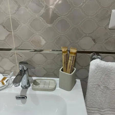 La Romantique And Tropea * 파르겔리아