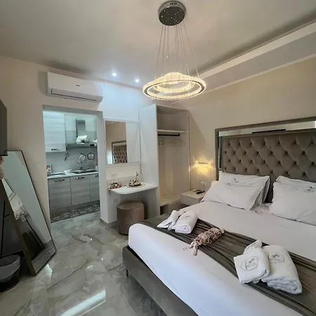 La Romantique And Tropea Vendégház *