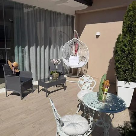 La Romantique And Tropea Gasthof 4*