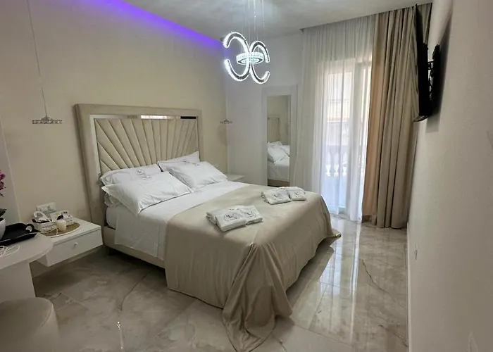 La Romantique And Tropea * Parghelia