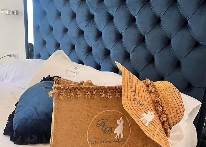 La Romantique And Tropea Gasthuis *