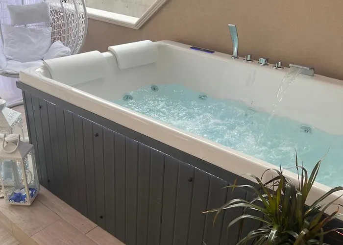 Gasthuis La Romantique And Tropea