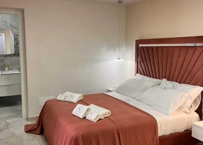 Gasthuis La Romantique And Tropea Parghelia